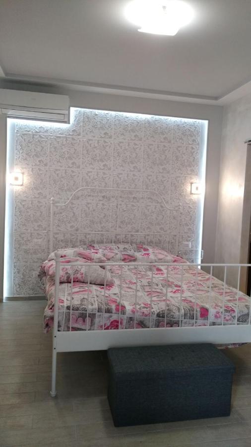 פיומיצ'ינו Rosilienza Suites Private Spa, Patio Garden Free Trasfer To & From Airport מראה חיצוני תמונה