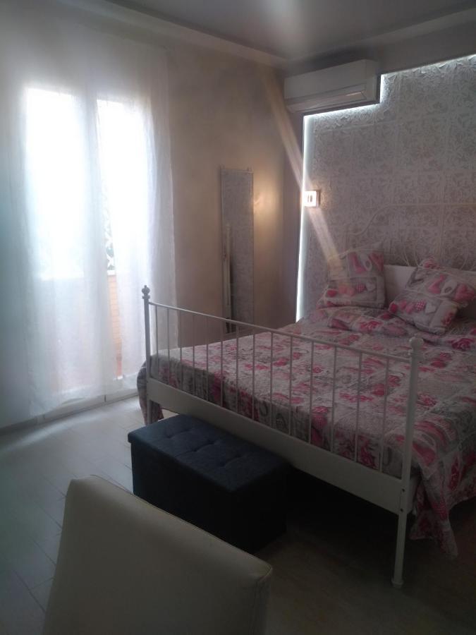 פיומיצ'ינו Rosilienza Suites Private Spa, Patio Garden Free Trasfer To & From Airport מראה חיצוני תמונה