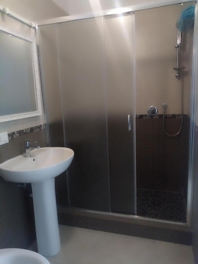 פיומיצ'ינו Rosilienza Suites Private Spa, Patio Garden Free Trasfer To & From Airport מראה חיצוני תמונה