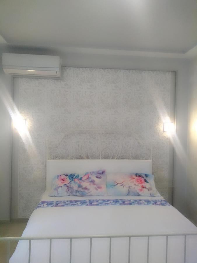 פיומיצ'ינו Rosilienza Suites Private Spa, Patio Garden Free Trasfer To & From Airport מראה חיצוני תמונה