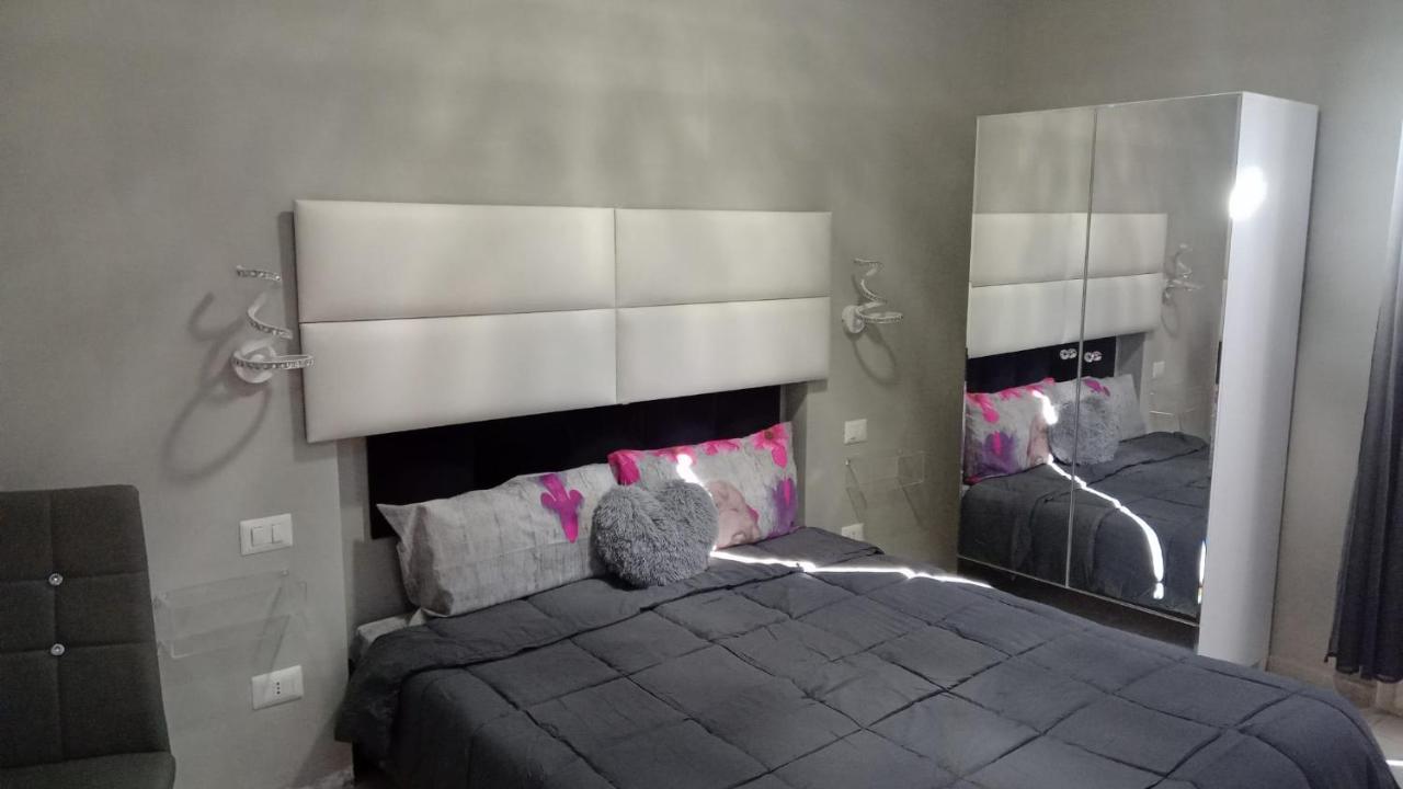 פיומיצ'ינו Rosilienza Suites Private Spa, Patio Garden Free Trasfer To & From Airport מראה חיצוני תמונה