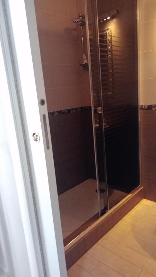 פיומיצ'ינו Rosilienza Suites Private Spa, Patio Garden Free Trasfer To & From Airport מראה חיצוני תמונה