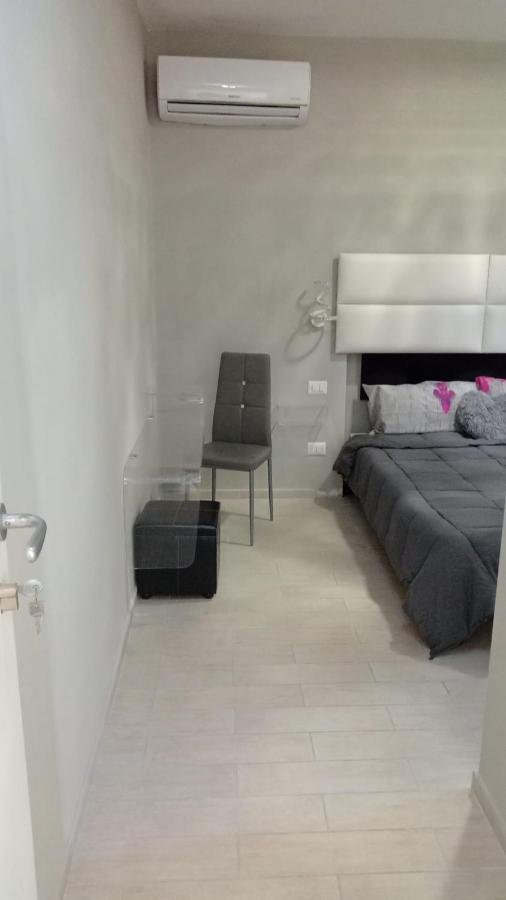 פיומיצ'ינו Rosilienza Suites Private Spa, Patio Garden Free Trasfer To & From Airport מראה חיצוני תמונה