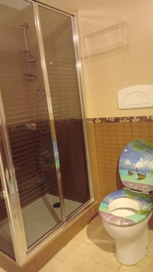 פיומיצ'ינו Rosilienza Suites Private Spa, Patio Garden Free Trasfer To & From Airport מראה חיצוני תמונה