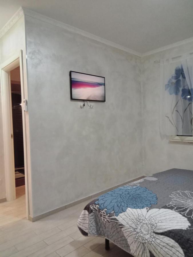 פיומיצ'ינו Rosilienza Suites Private Spa, Patio Garden Free Trasfer To & From Airport מראה חיצוני תמונה