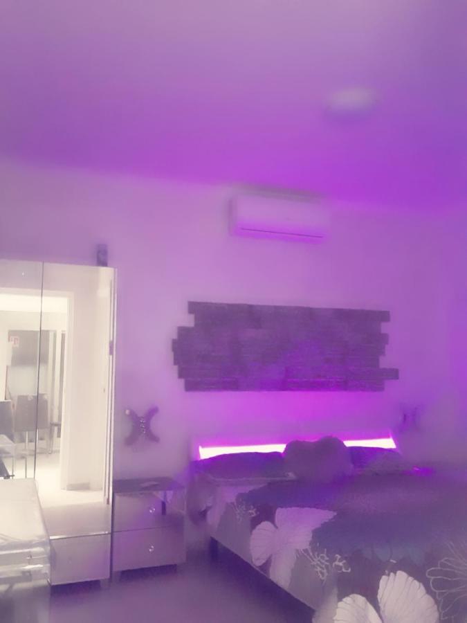 פיומיצ'ינו Rosilienza Suites Private Spa, Patio Garden Free Trasfer To & From Airport מראה חיצוני תמונה