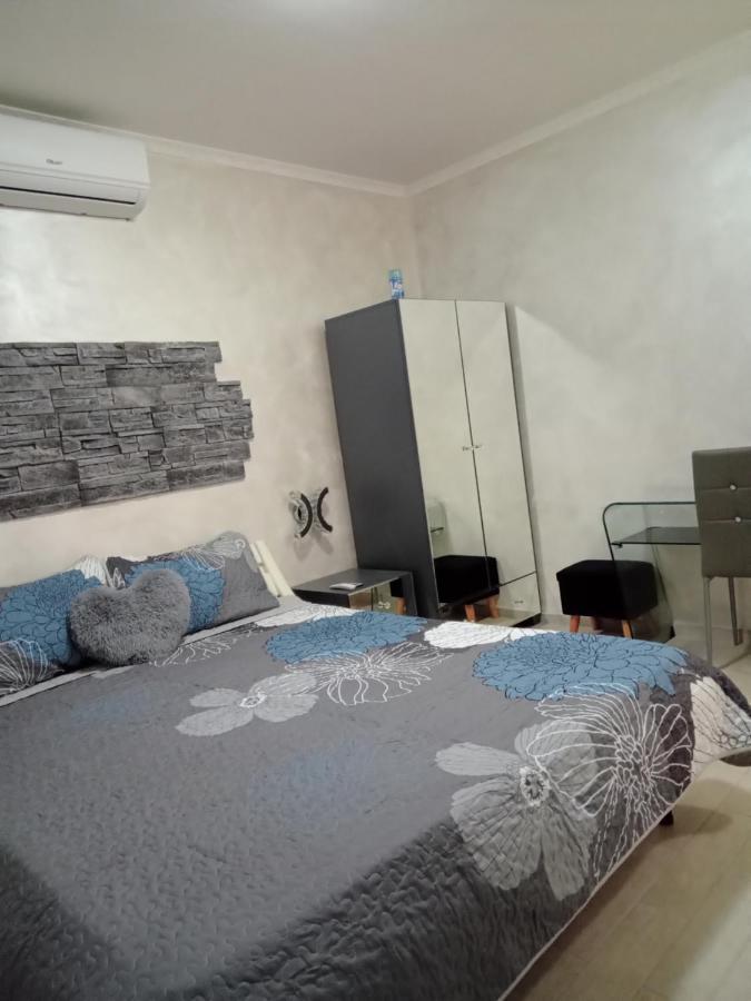 פיומיצ'ינו Rosilienza Suites Private Spa, Patio Garden Free Trasfer To & From Airport מראה חיצוני תמונה