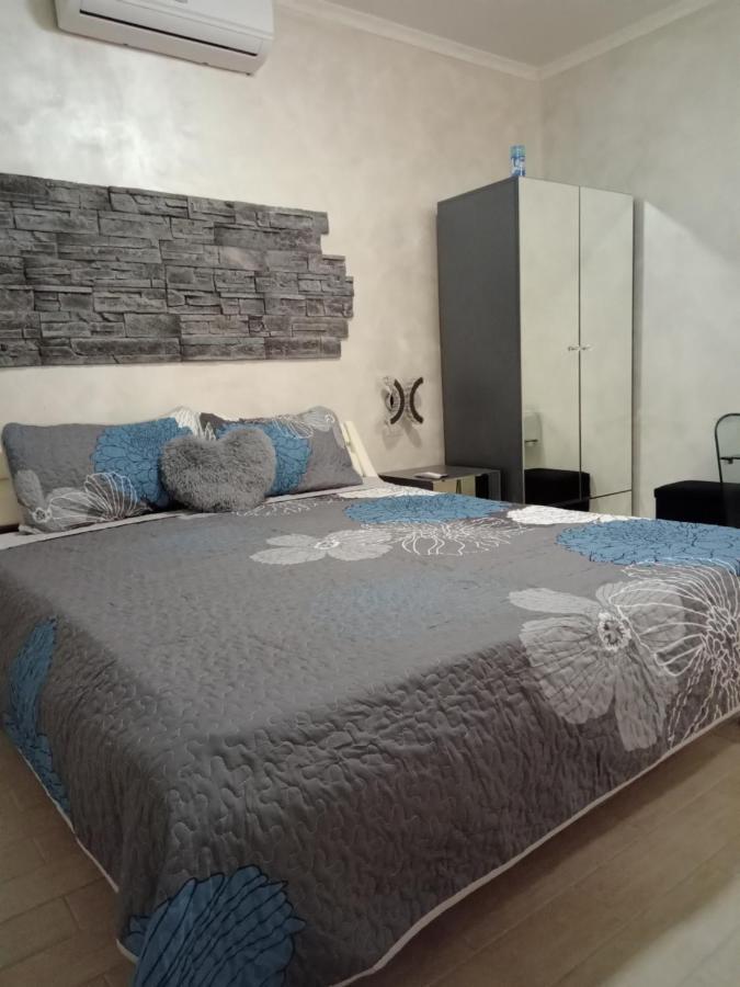 פיומיצ'ינו Rosilienza Suites Private Spa, Patio Garden Free Trasfer To & From Airport מראה חיצוני תמונה